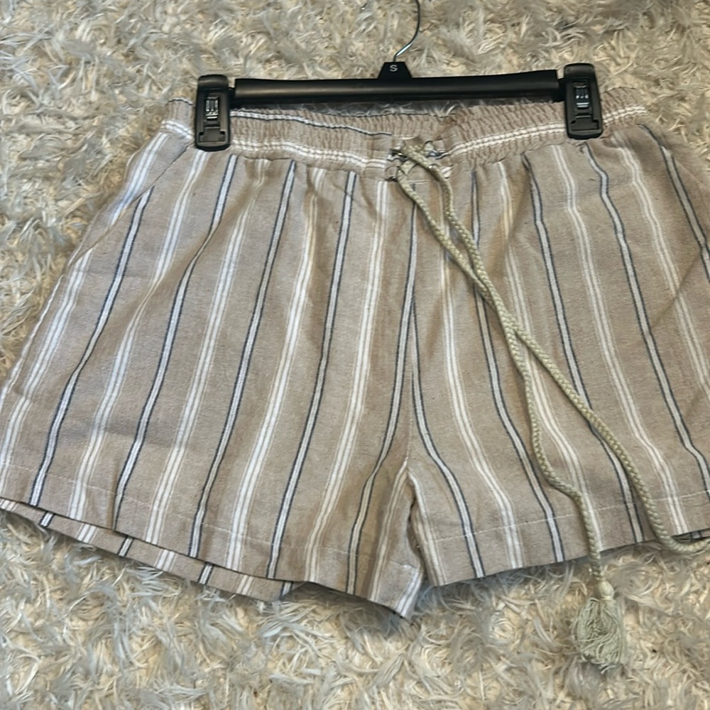 Beachy shorts